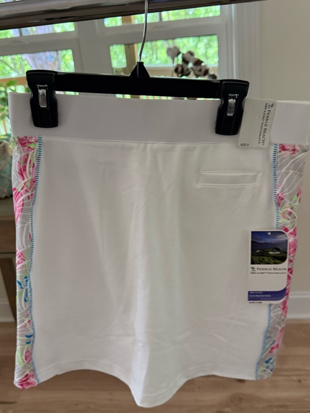 NWT Pebble Beach White Golf Skirt with built in Shorts Size Small